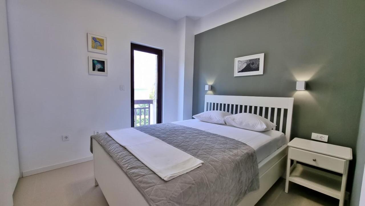 Apartment La Vie Omiš Exteriör bild
